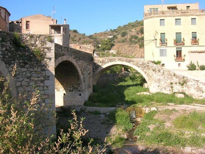 Апартаменты Cal Tom La Vilella Baixa Экстерьер фото